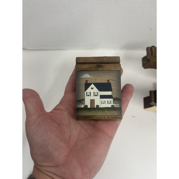 Vintage Wood Cow Lot Napkin/Paper Plate holder And Recipe Holder - Picture 7 of 8